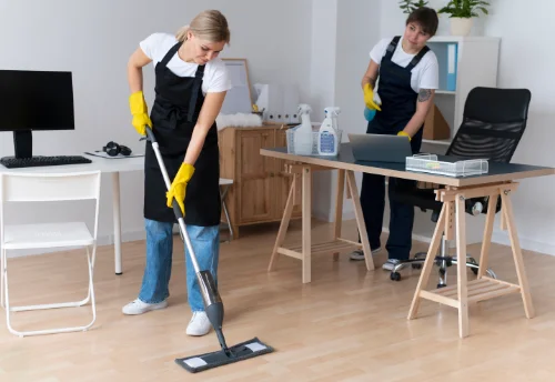 Nettoyage de bureau professionnel à Plaimpied-Givaudins